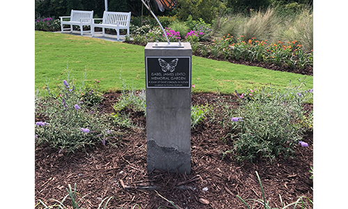 Garden memorial plaque